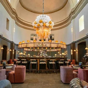 5* Hotel Stradom House, Autograph Collection